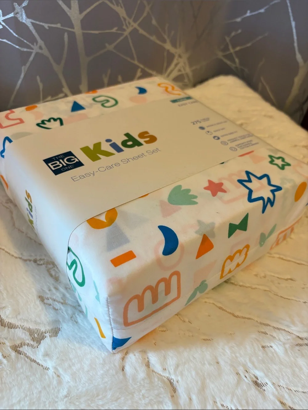BNWT The Big One Kids Twin Sheet Set - White with Blue, Green, Orange, Accents